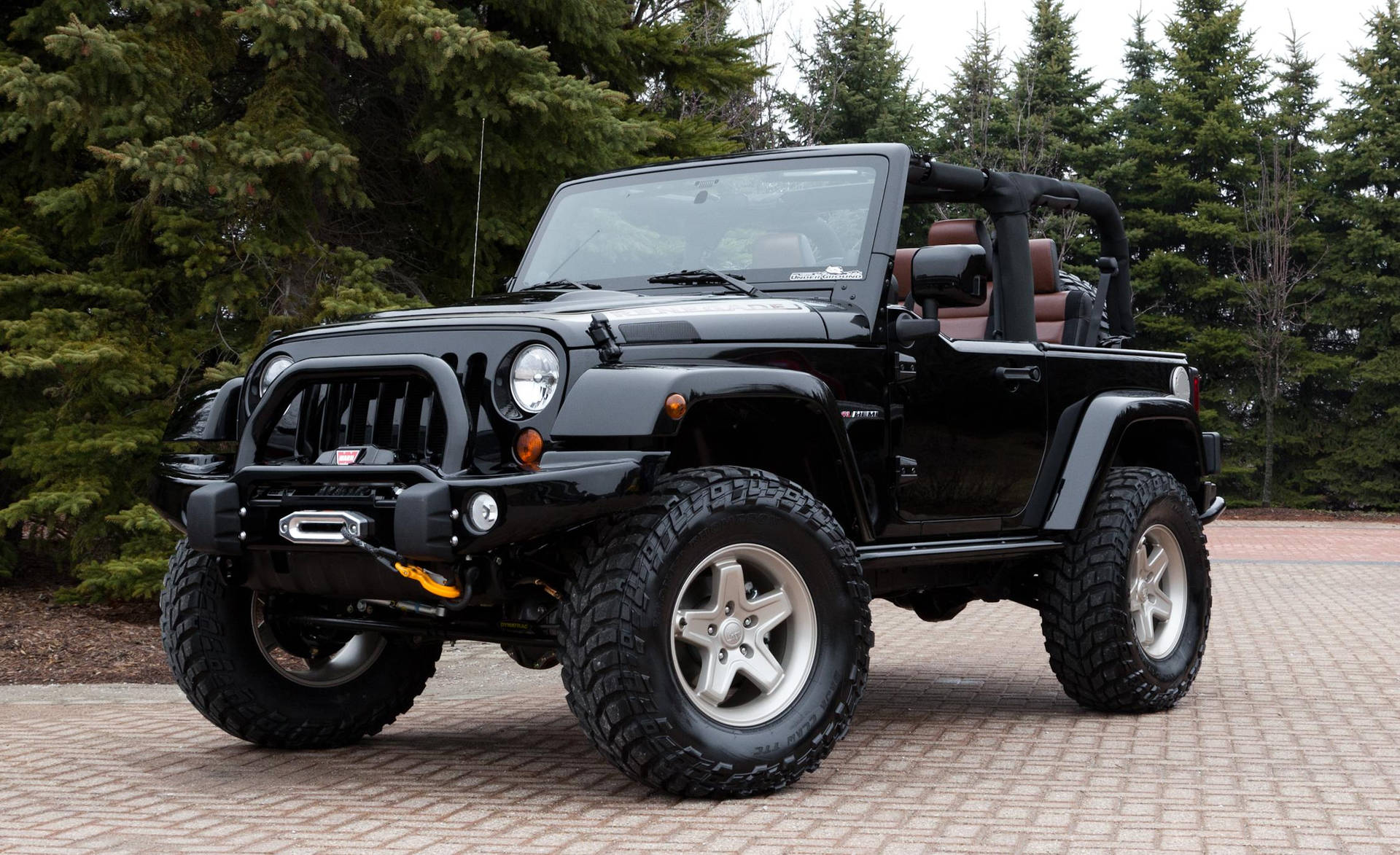 Glossy Black Jeep Wrangler Picture