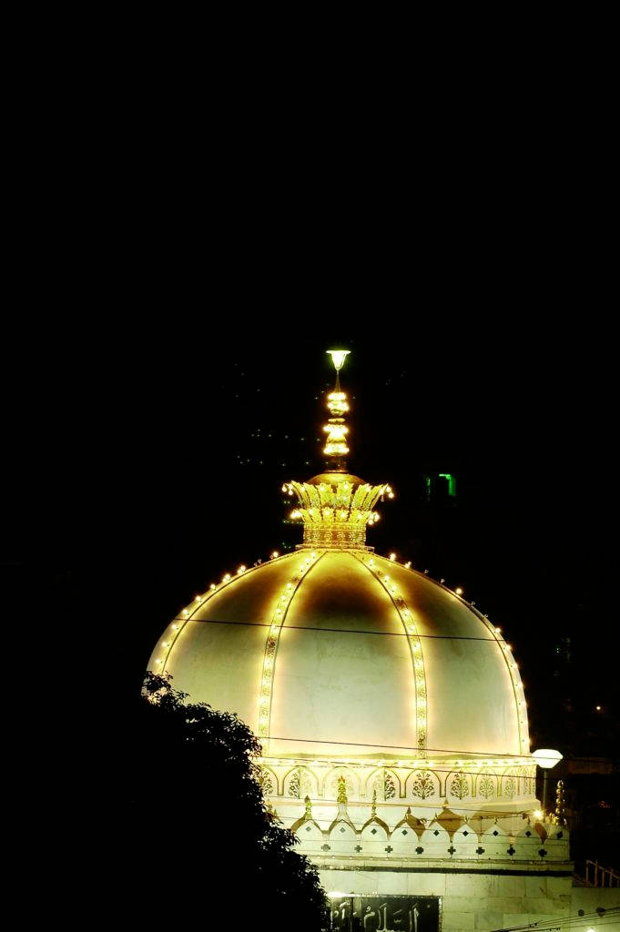 Glowing Ajmer Dome Picture