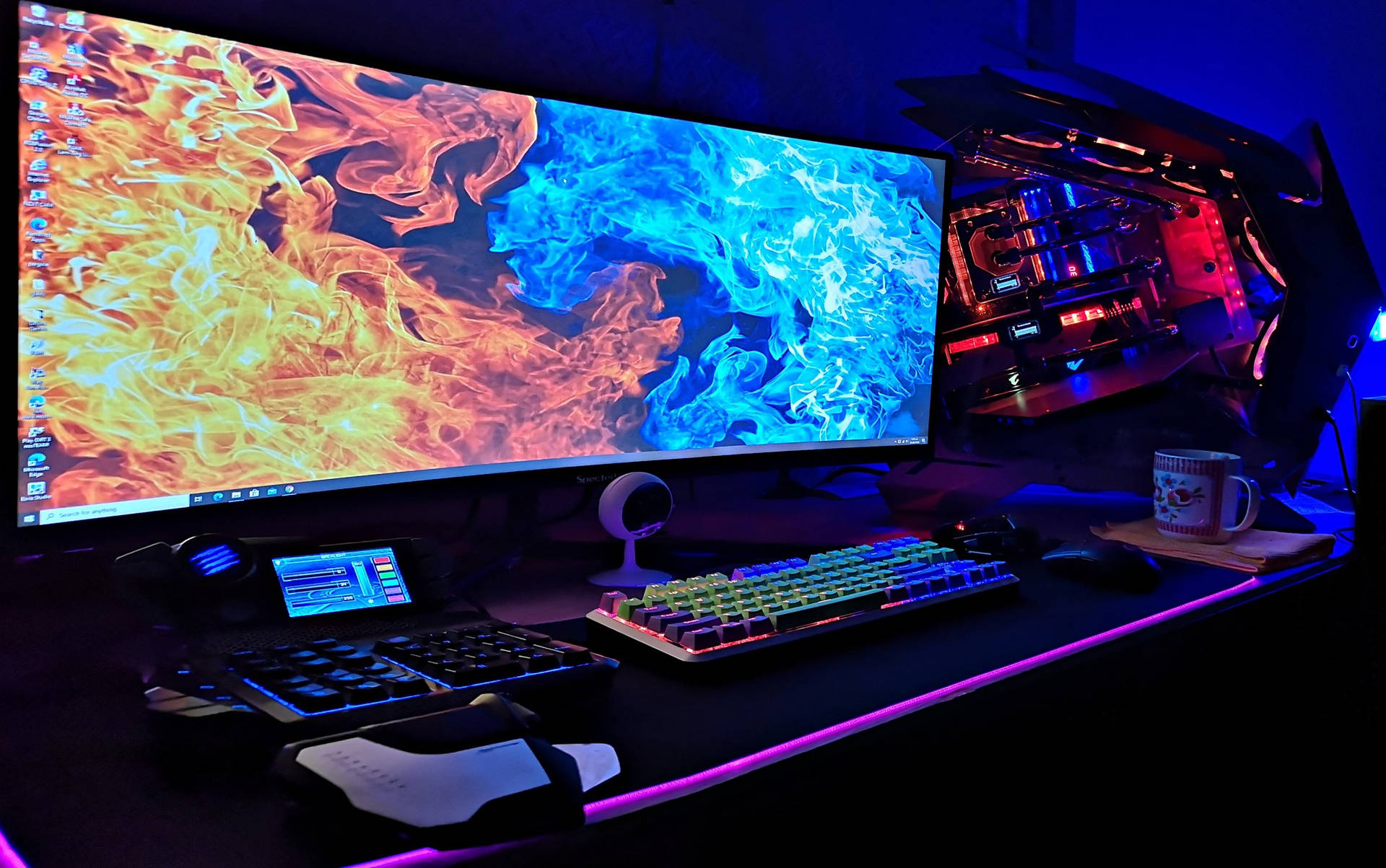 Leuchtenderdesktop-computer. Wallpaper