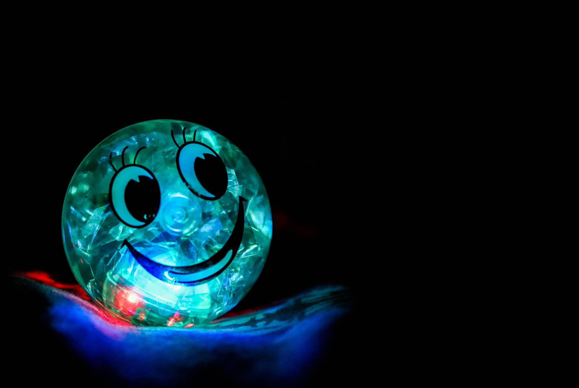 Glowing Happy Emoji Picture