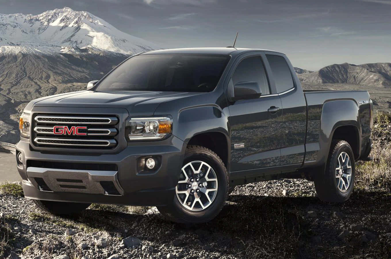 Powerful GMC Canyon Truck on Open Road Wallpaper