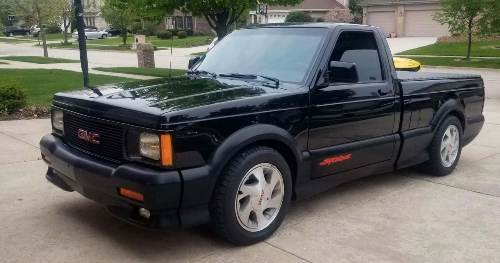Gmc Syclone In Action Wallpaper