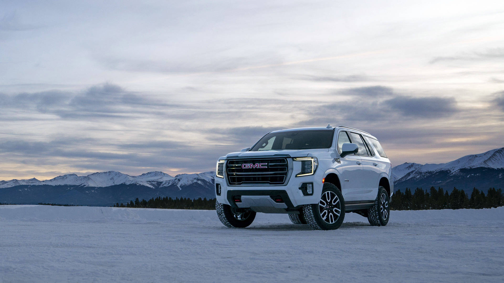 Gmc Yukon In An Icy Place Wallpaper