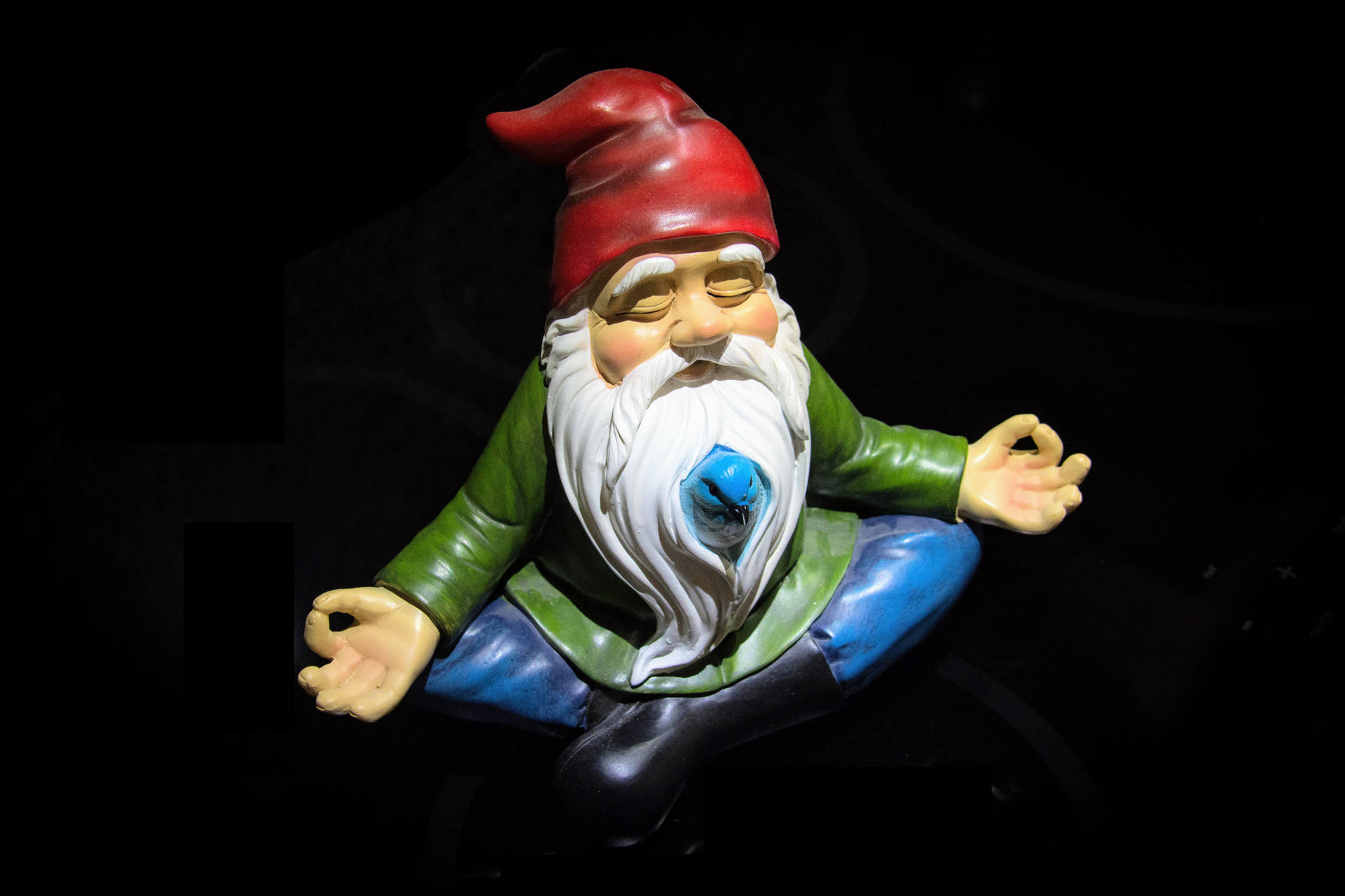 Gnome Laver Meditation Wallpaper