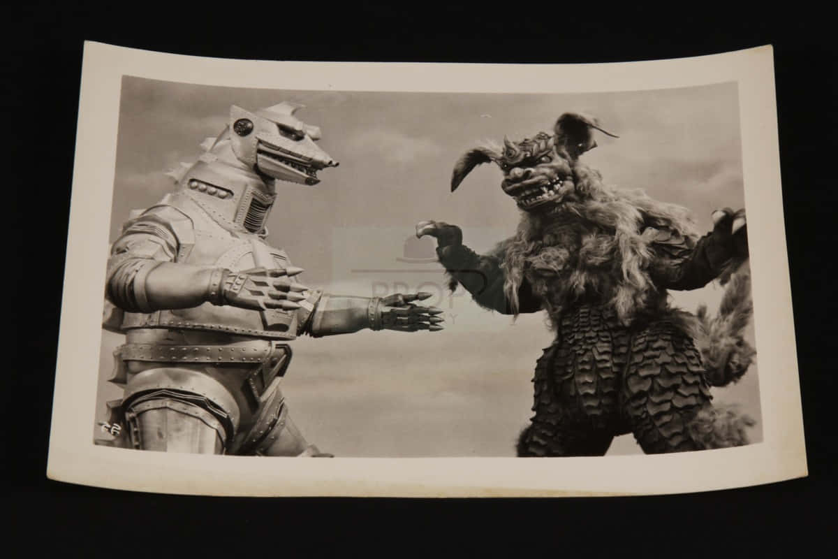 Godzillavs King Caesar Showdown Achtergrond