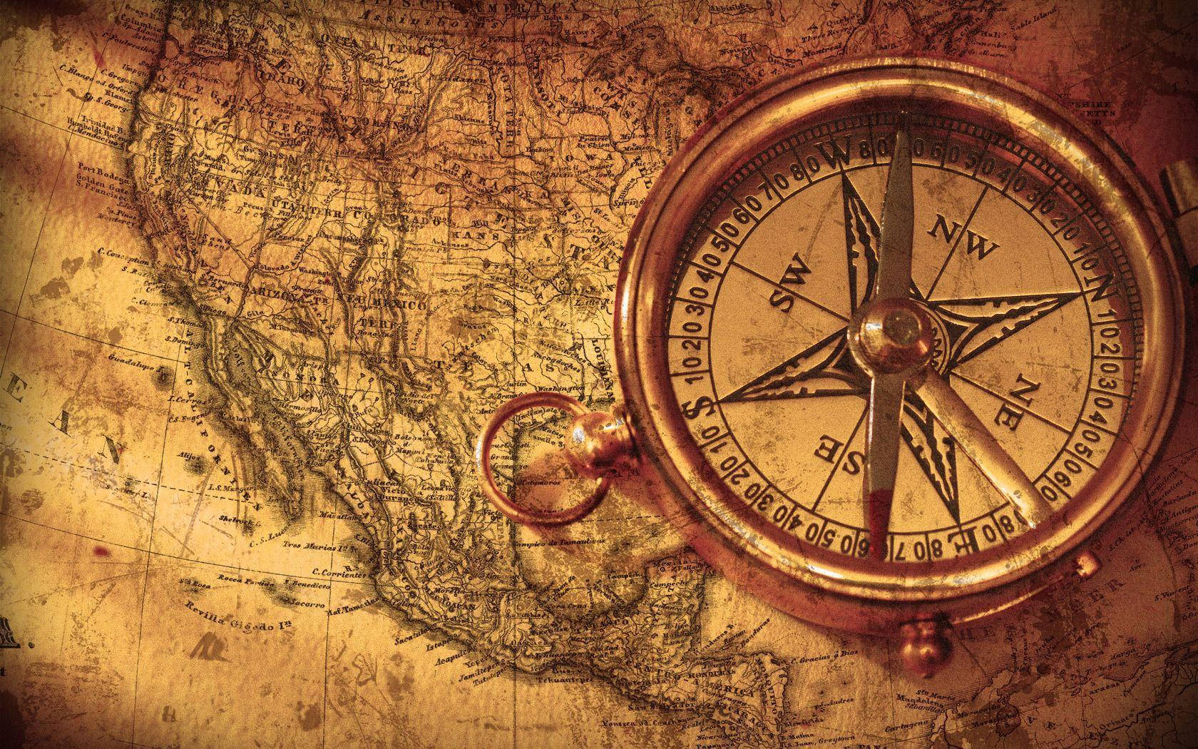Guldestetisk Vintage-kompass. Wallpaper