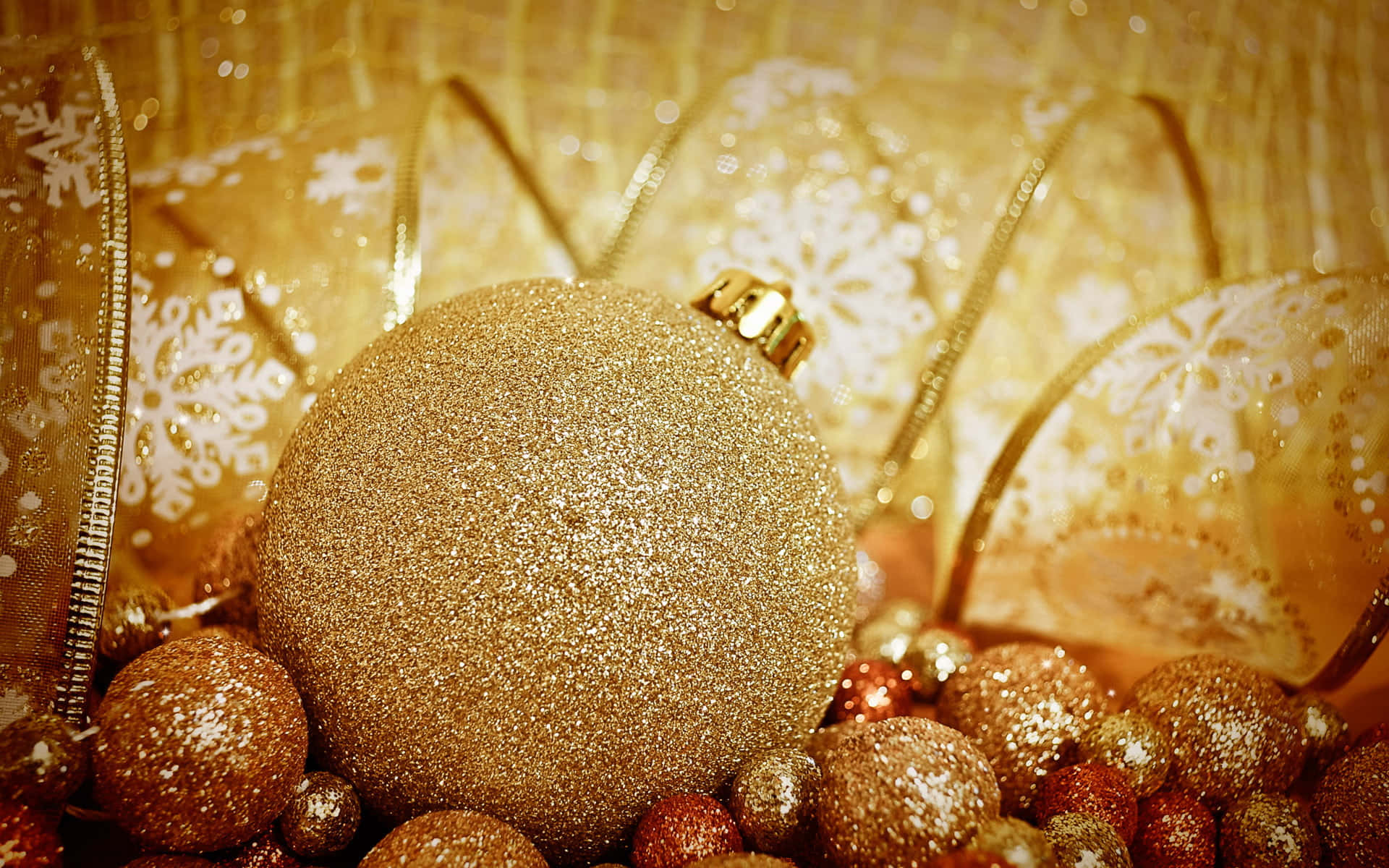 Celebrate the Holidays with this shimmering Gold Christmas Background