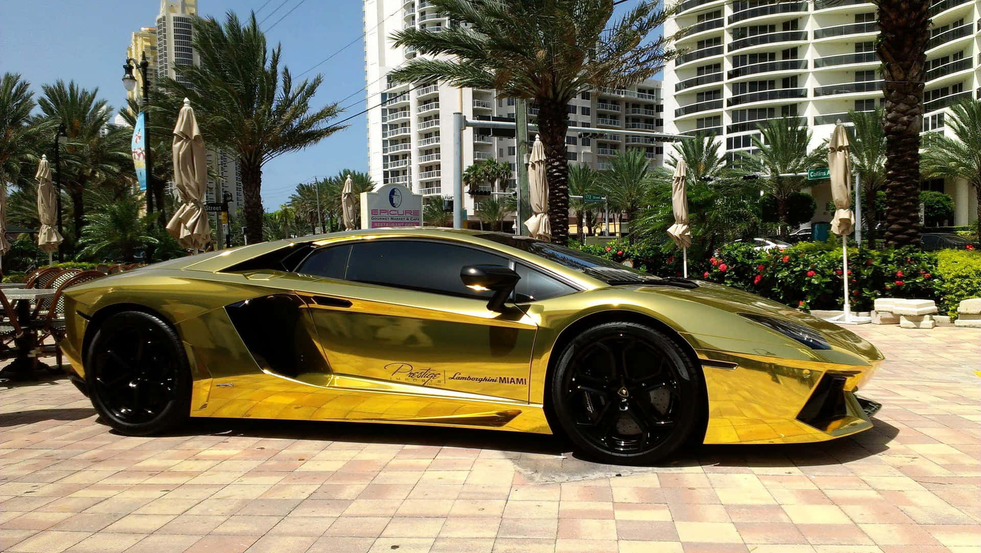 Gold Lamborghini Aventador Creating A Buzz Wallpaper