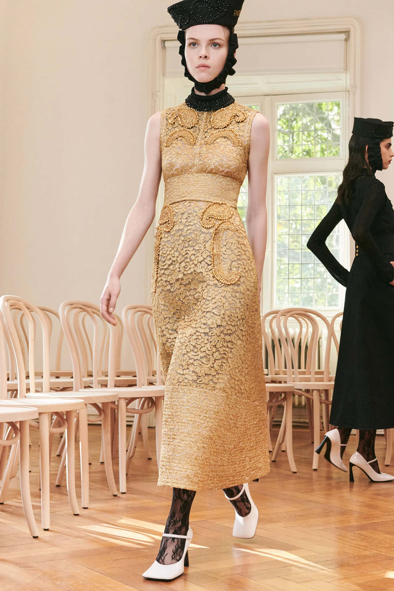 Gold Patou Lace Dress With Embroidery Wallpaper