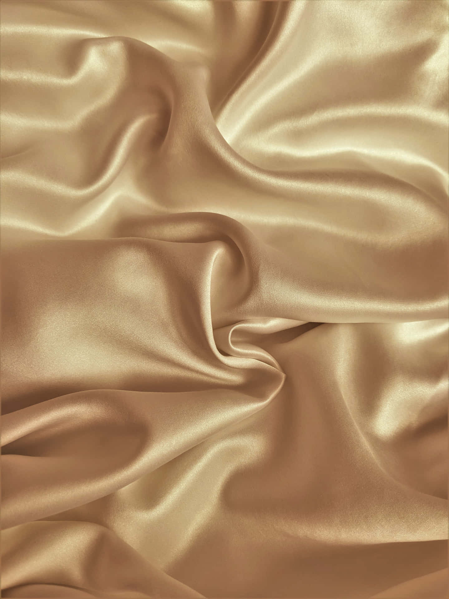 Silk Gold - Relax and Enjoy a Luxurious Night Wallpaper