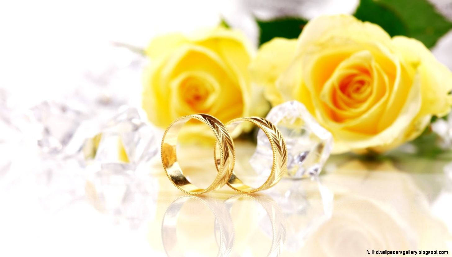 Gold Wedding Rings Yellow Flowers