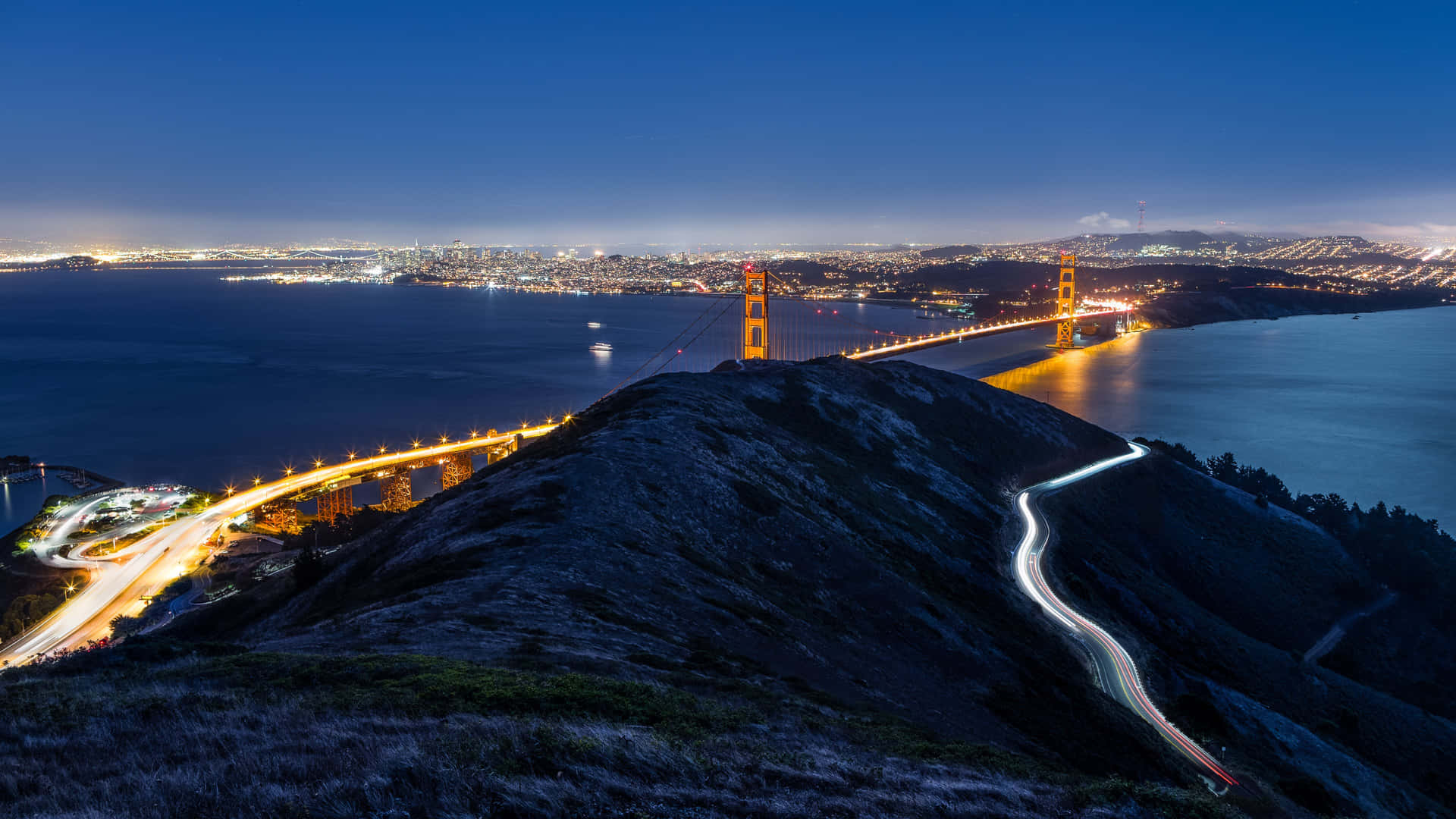 Golden Gate Bridge Night View4 K Wallpaper