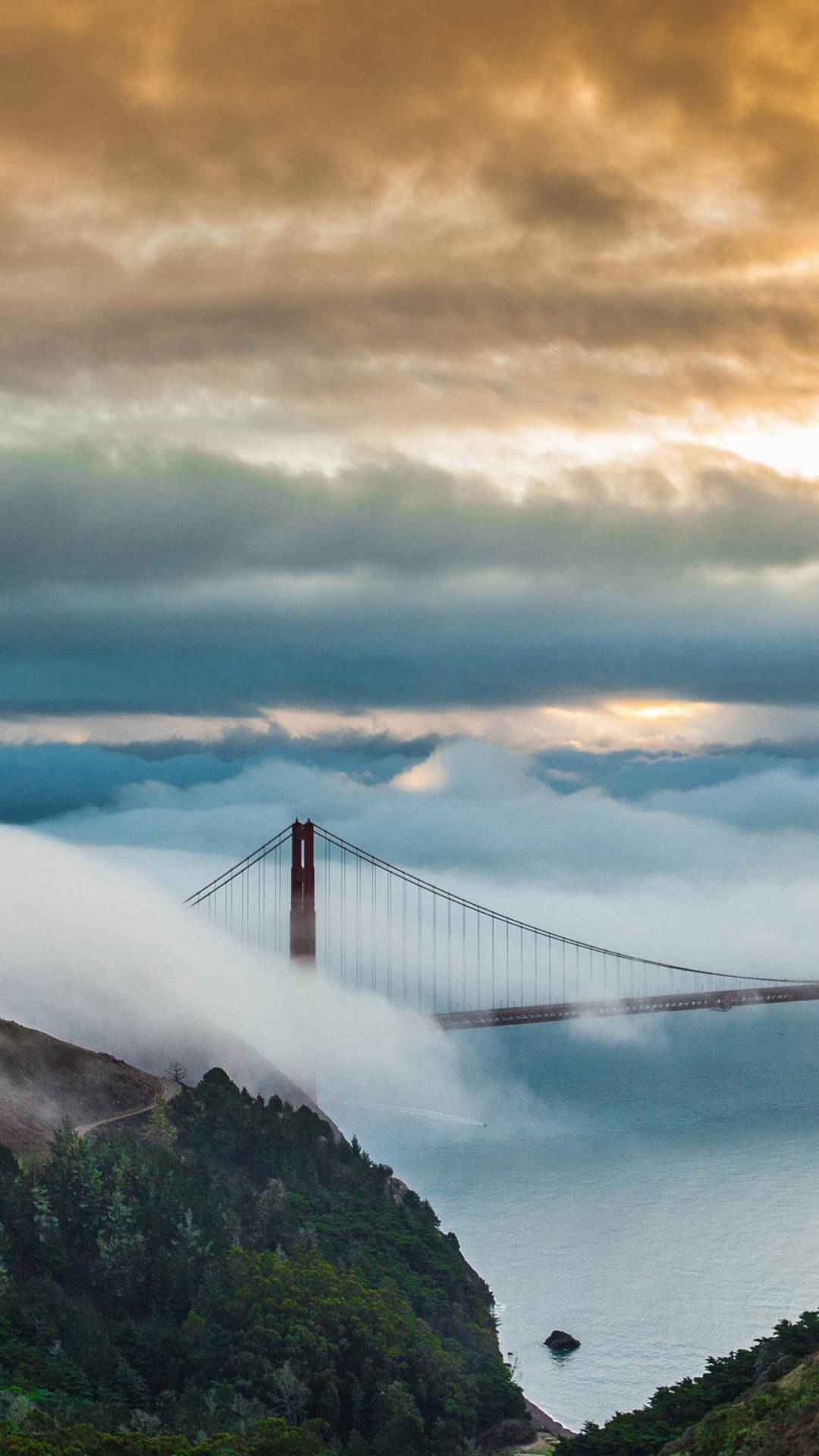 Golden Gate Bridge Sea Of Clouds Wallpaper