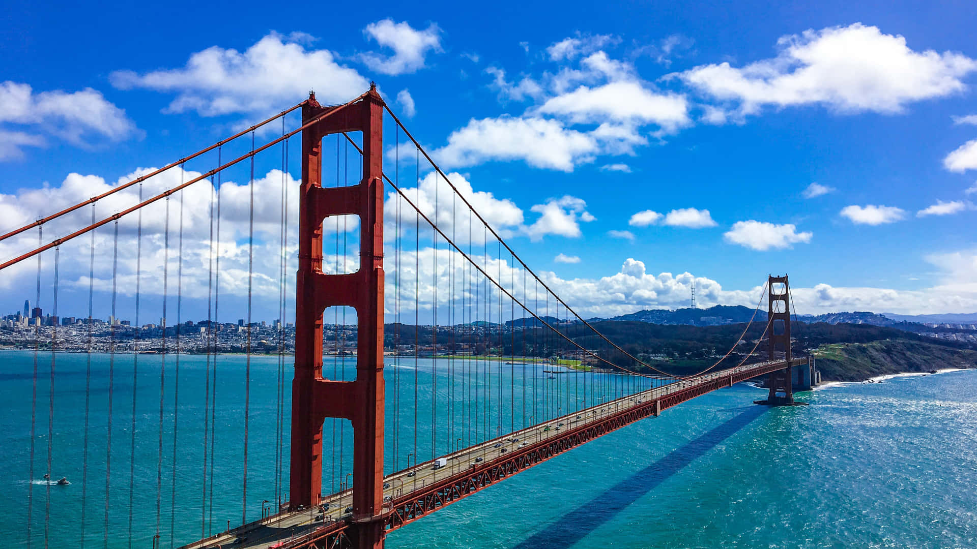Golden Gate Bridge Sunny Day4 K Wallpaper