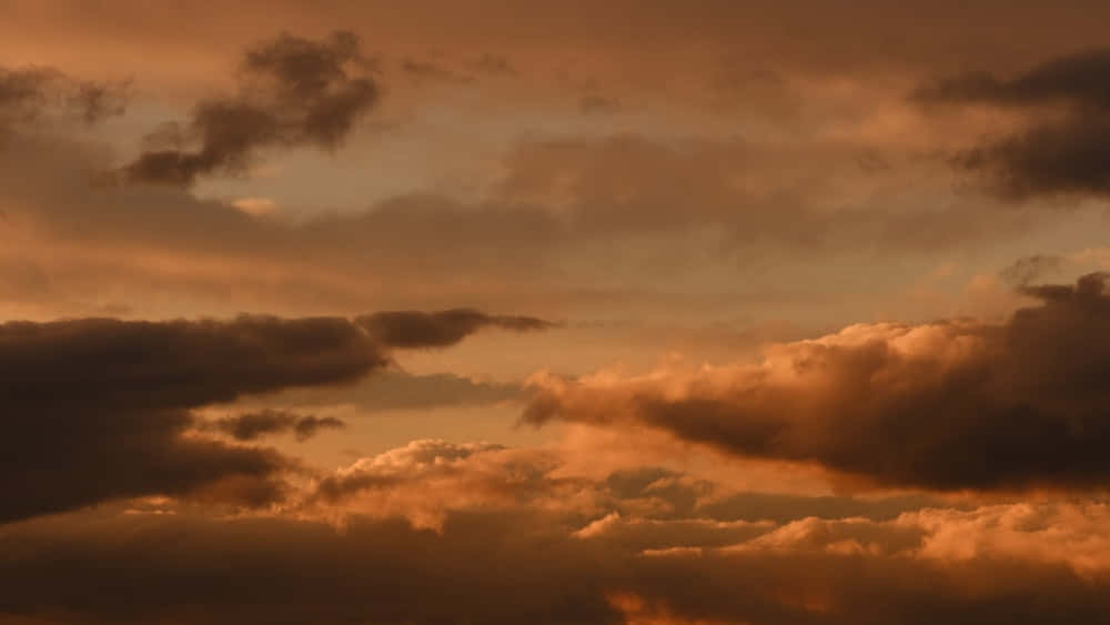 Golden Sunset Cloudscape Wallpaper