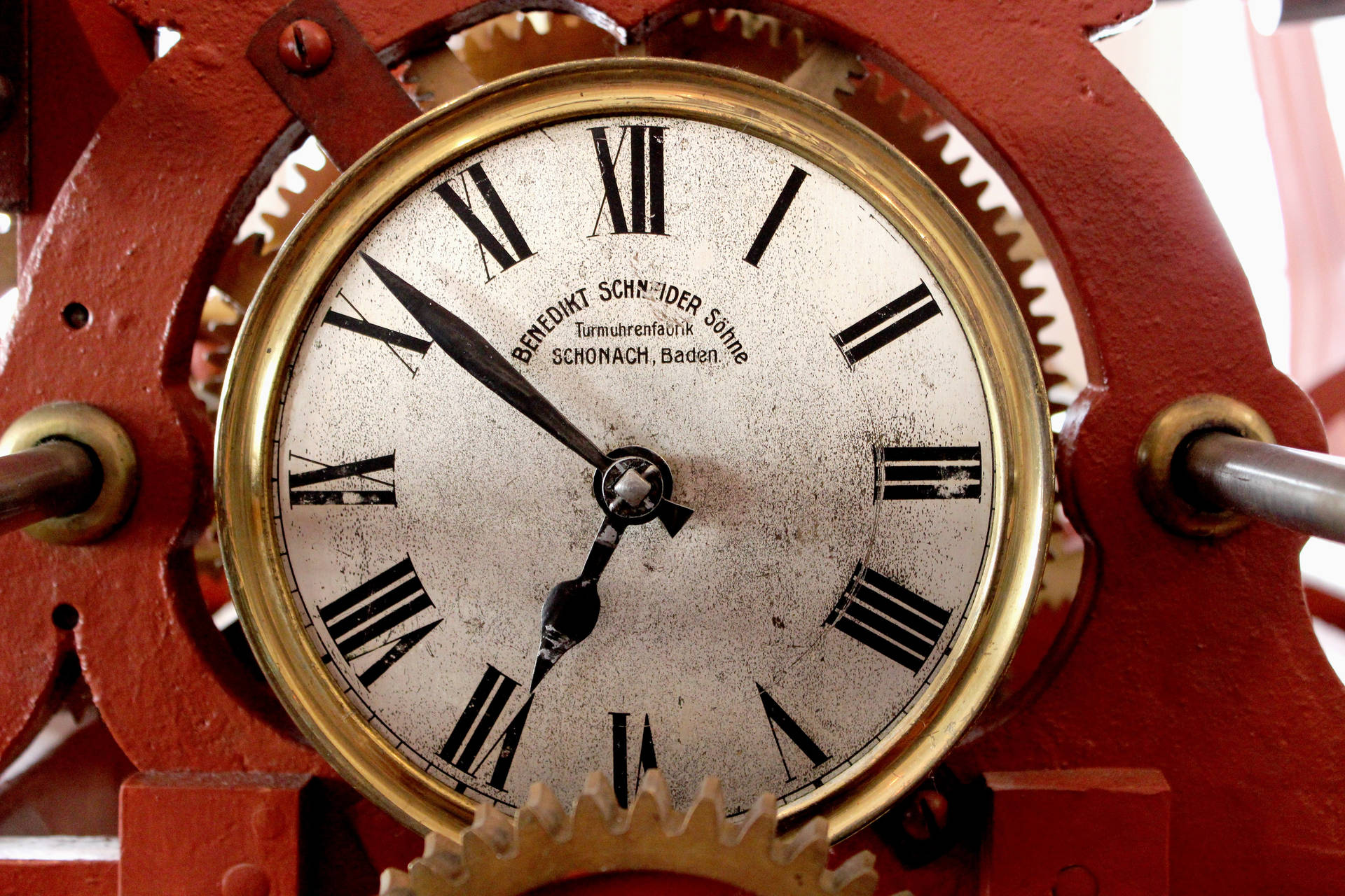 Orologio Meccanico Vintage Dorato Sfondo