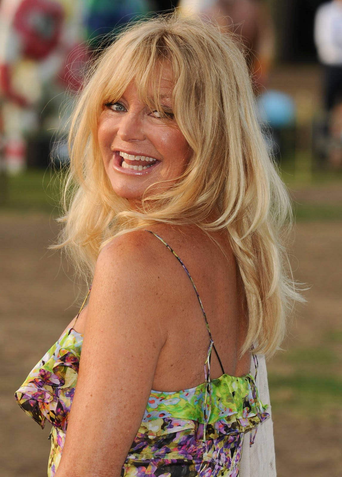 Goldie Hawn Blonde Actress Wallpaper