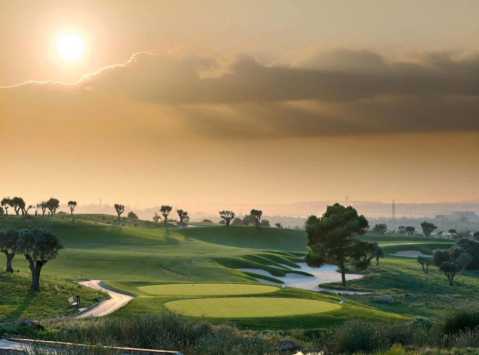 Experience Golf Like Never Before On A Spectacular Course