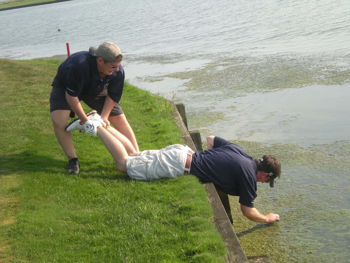 Golf Mishap Bij Het Water Achtergrond