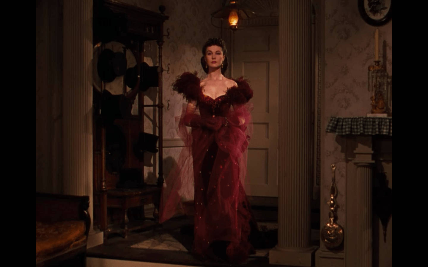 Gonewith The Wind Scarlett O'hara Red Dress Would Be Translated To Spanish As 