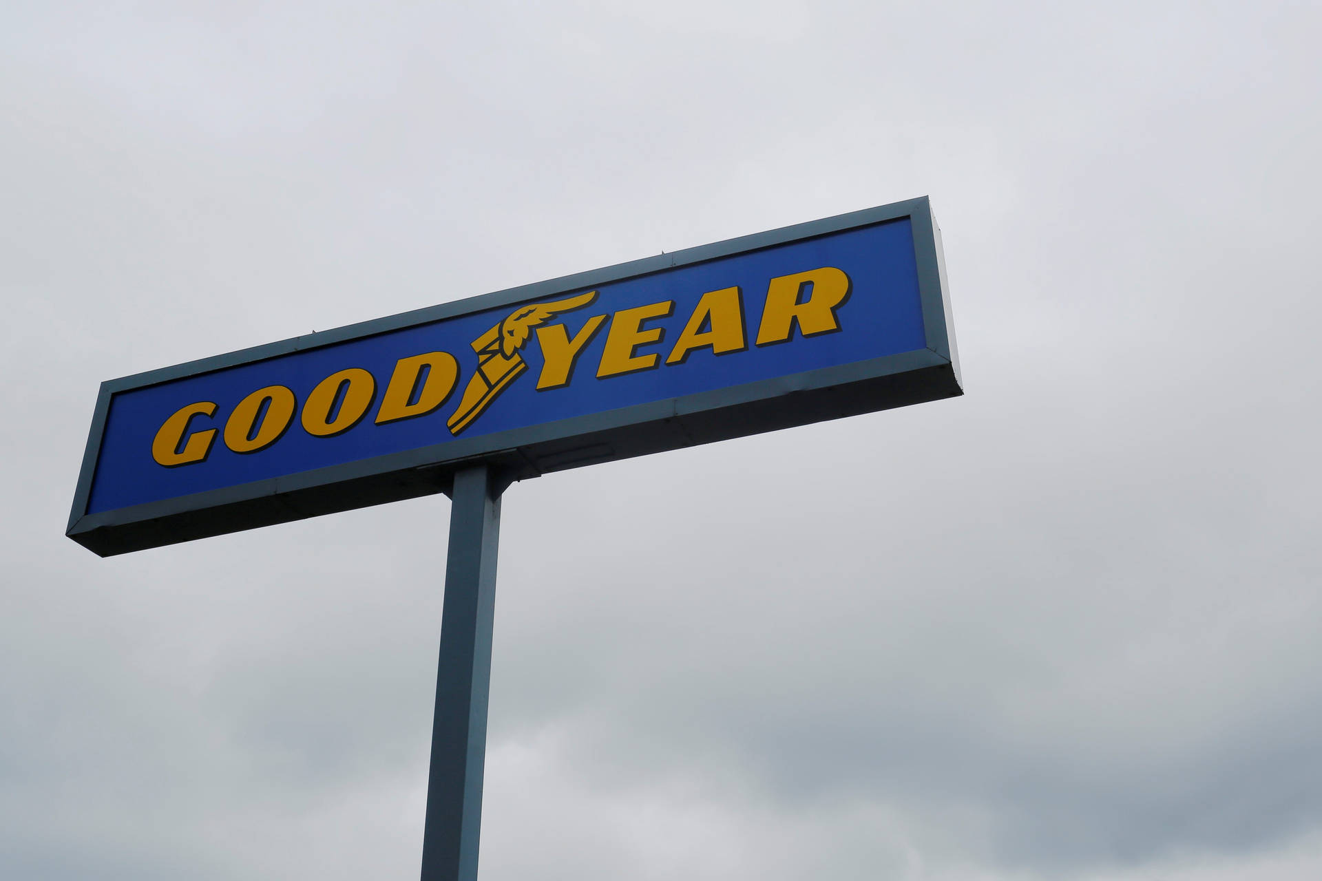 Goodyear Road Signage Photography Wallpaper