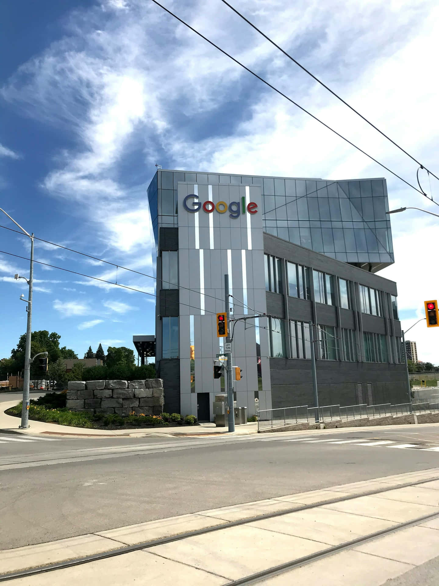 Google Office Kitchener Sunny Day Wallpaper