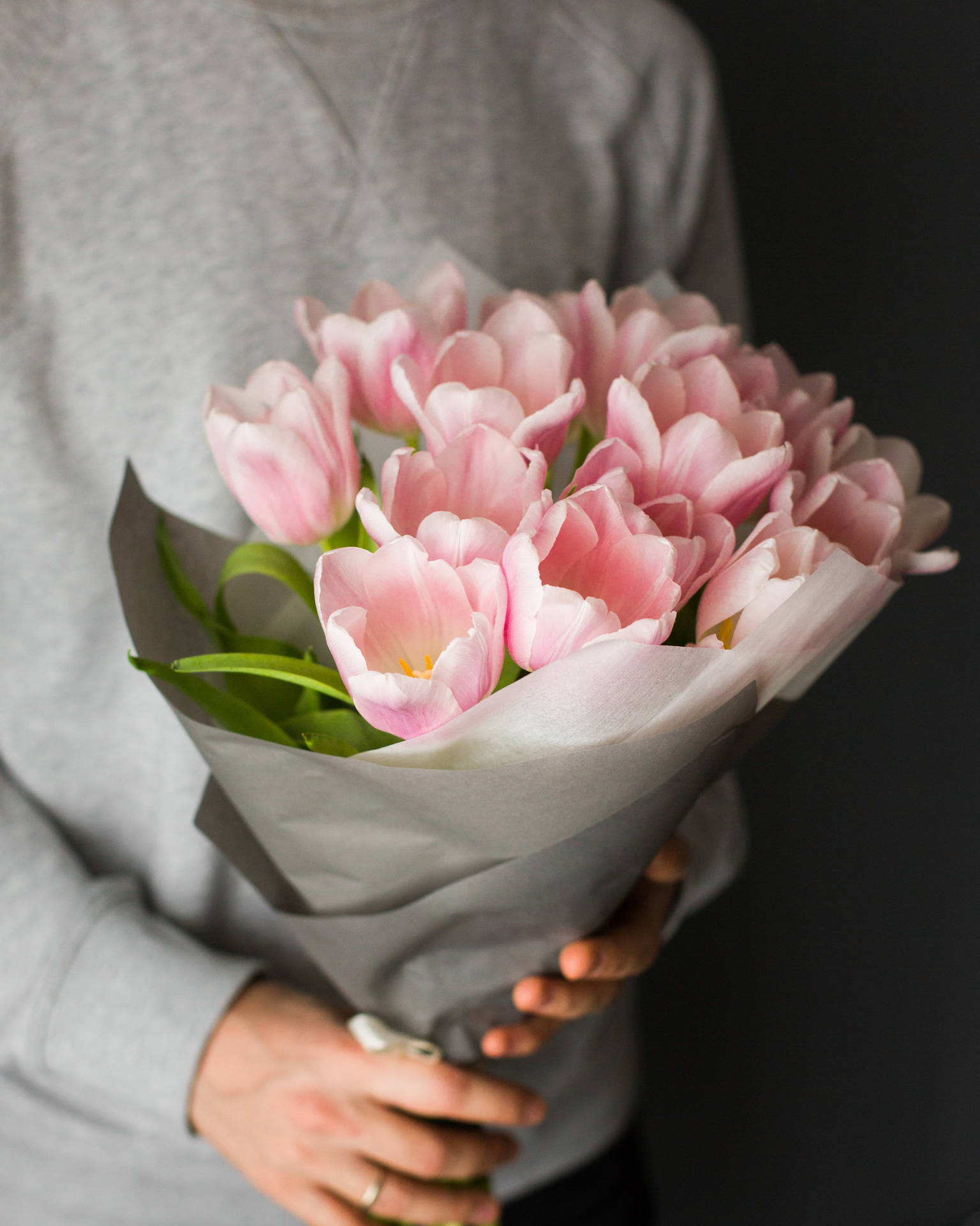 Gorgeous Pink Tulips Flower Bouquet Wallpaper