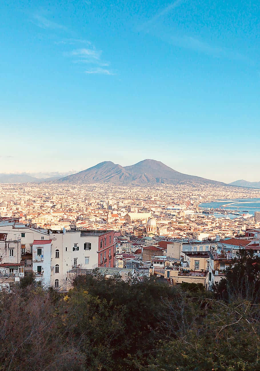 Atemberaubenderblick Auf Den Vesuv In Italien Wallpaper