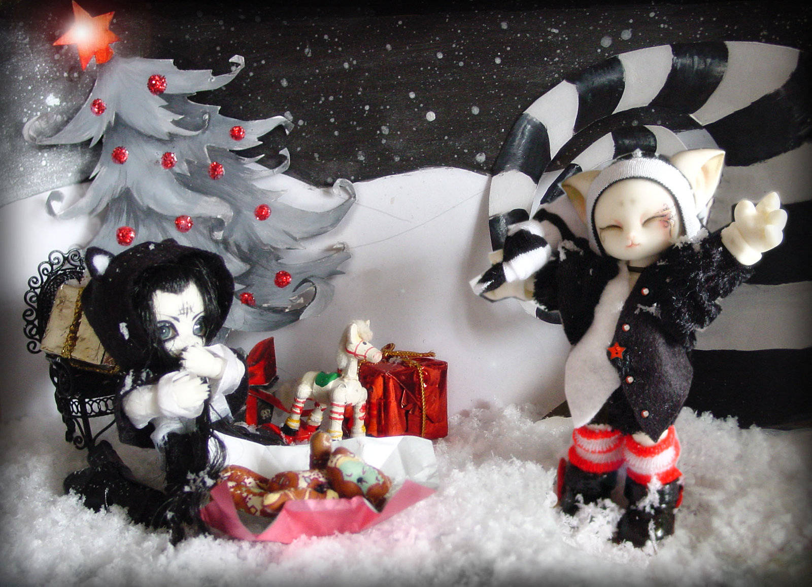 Spooky Characters Celebrating A Gothic Christmas Wallpaper