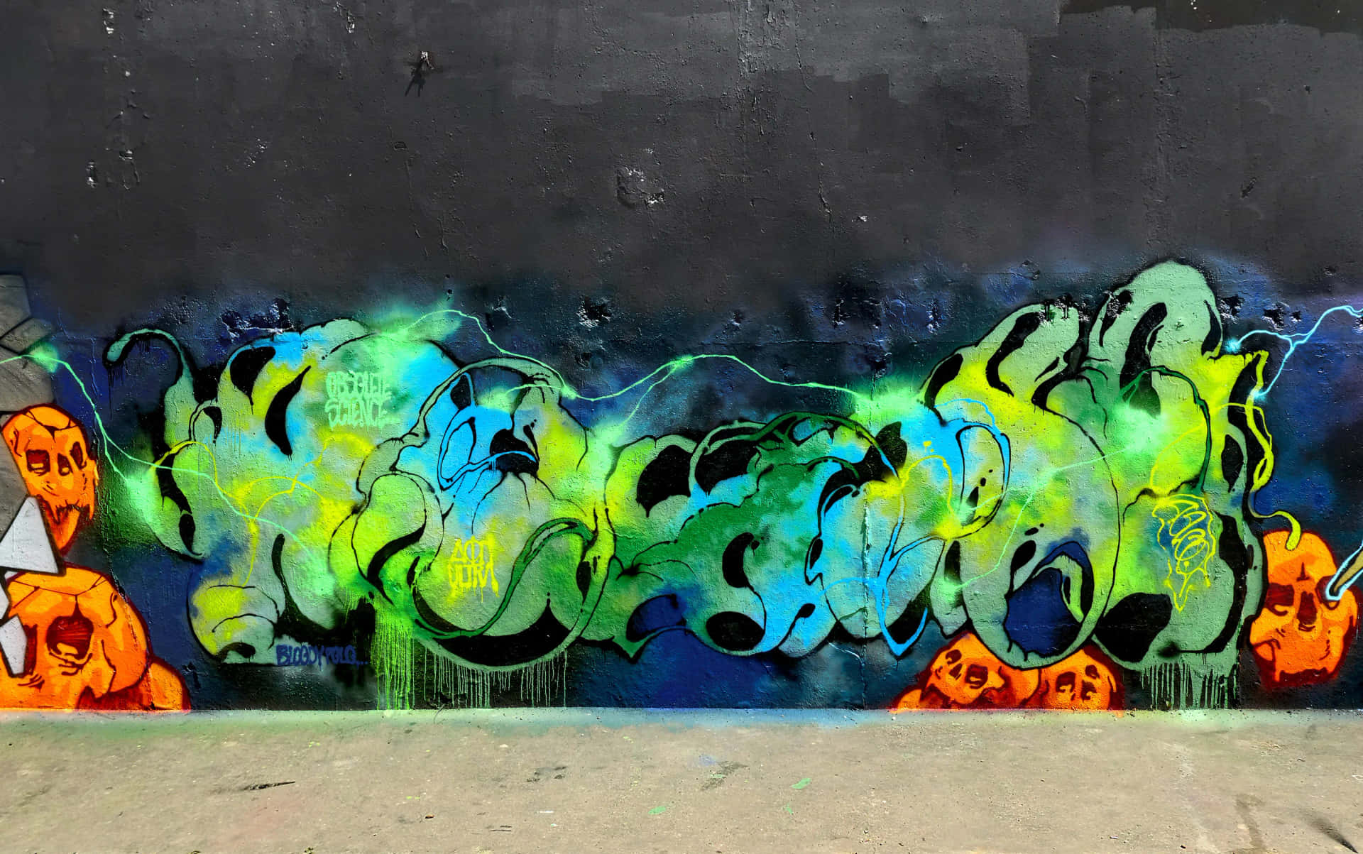 Bold Colors and Brush Strokes Fill This Piece of Graffiti Art
