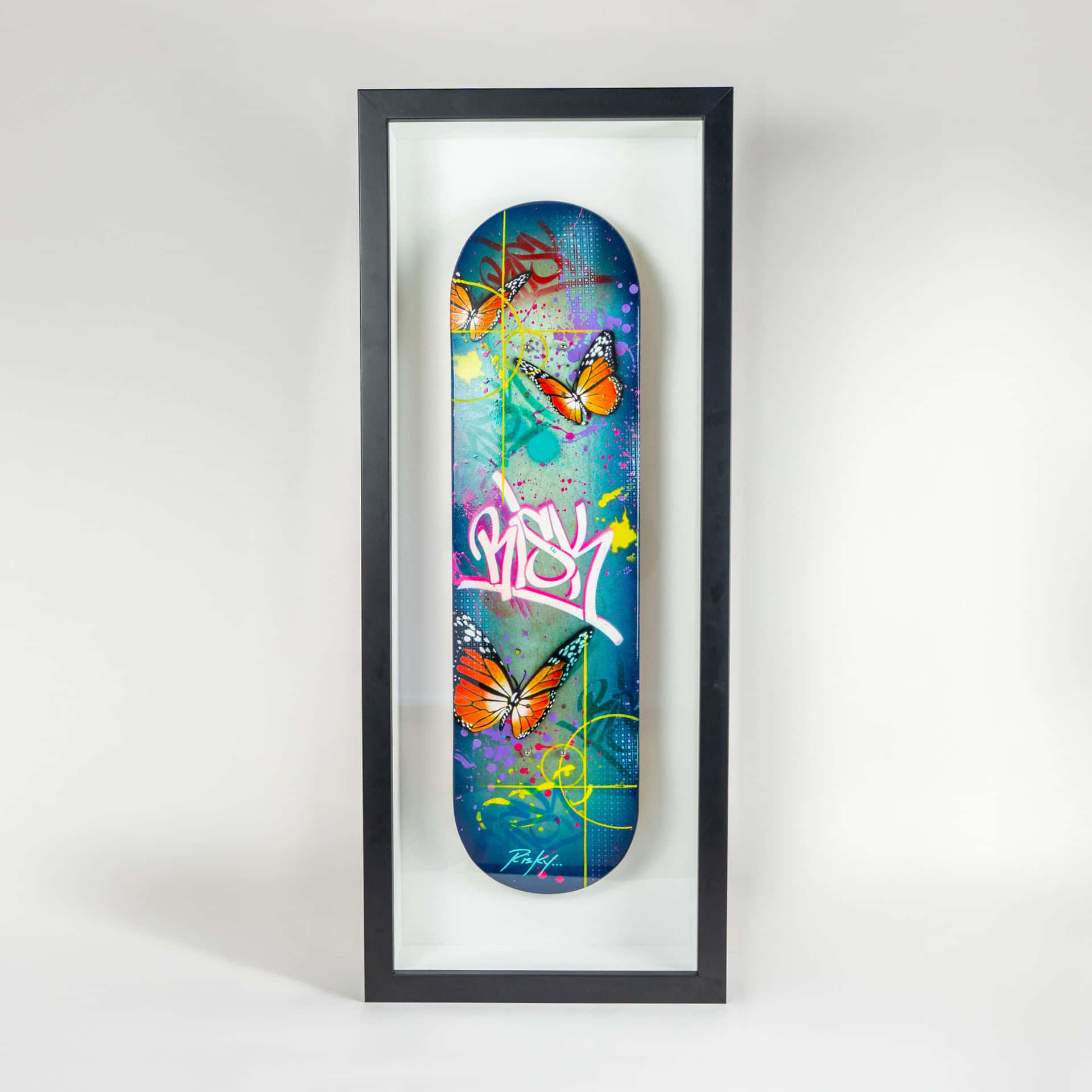 Graffiti Art Skateboard Display Wallpaper