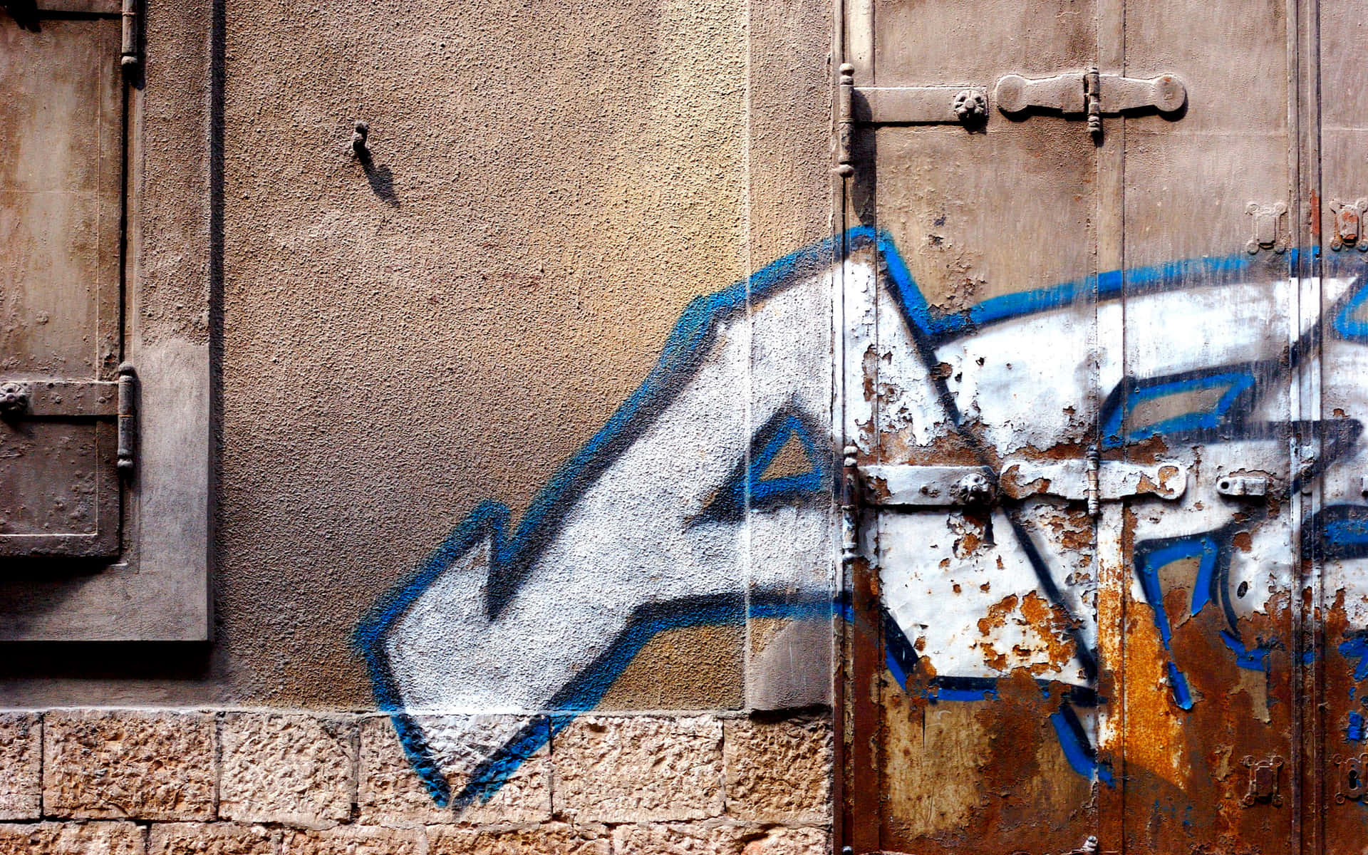 Graffiti Wall Scribble Of Af In White And Blue Wallpaper