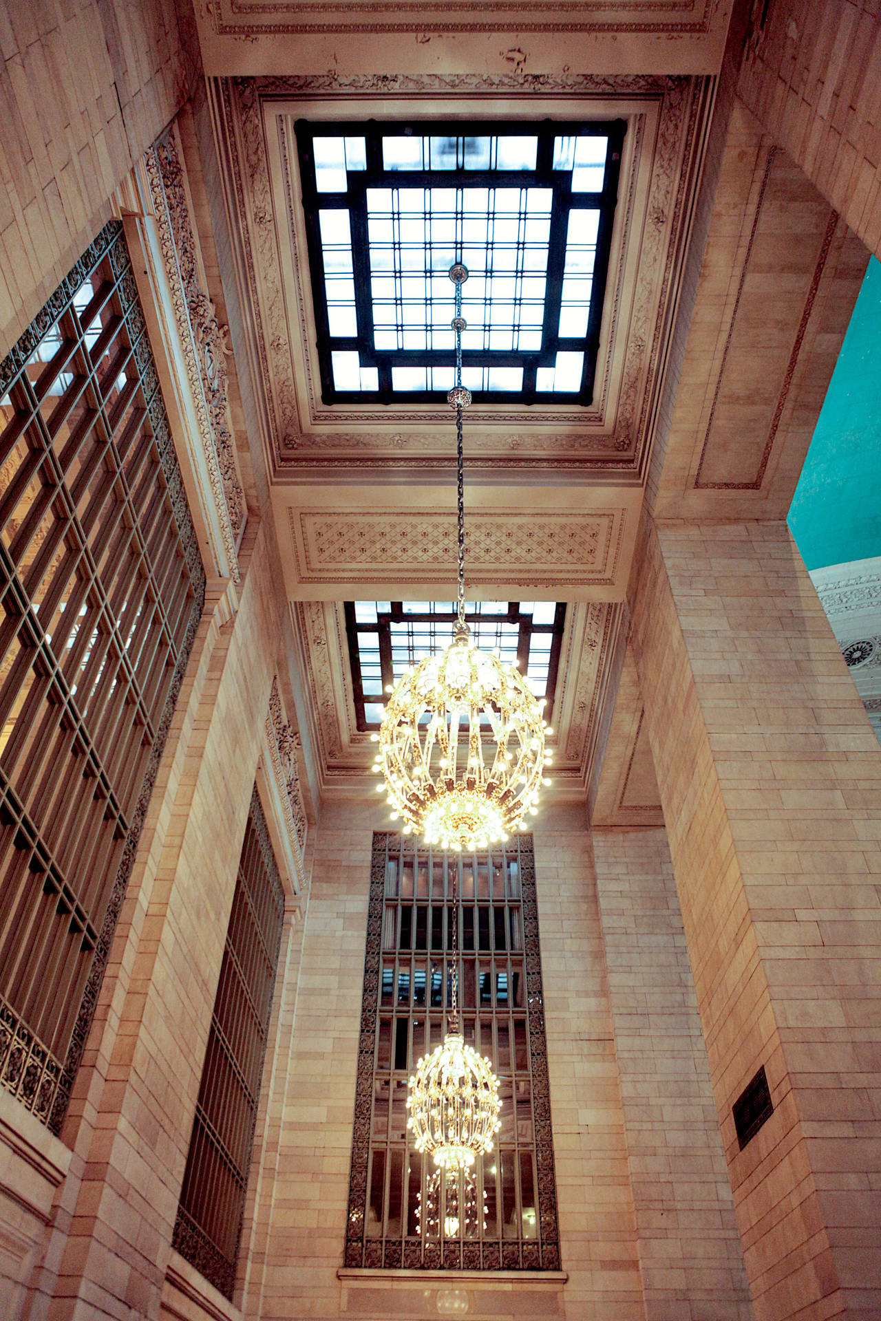 Grand Central Station Chandeliers Wallpaper
