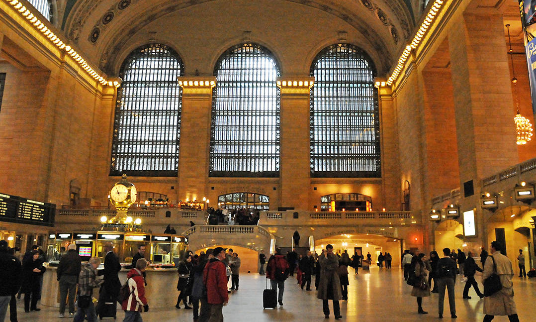 Grand Central Station Golden Windows Wallpaper
