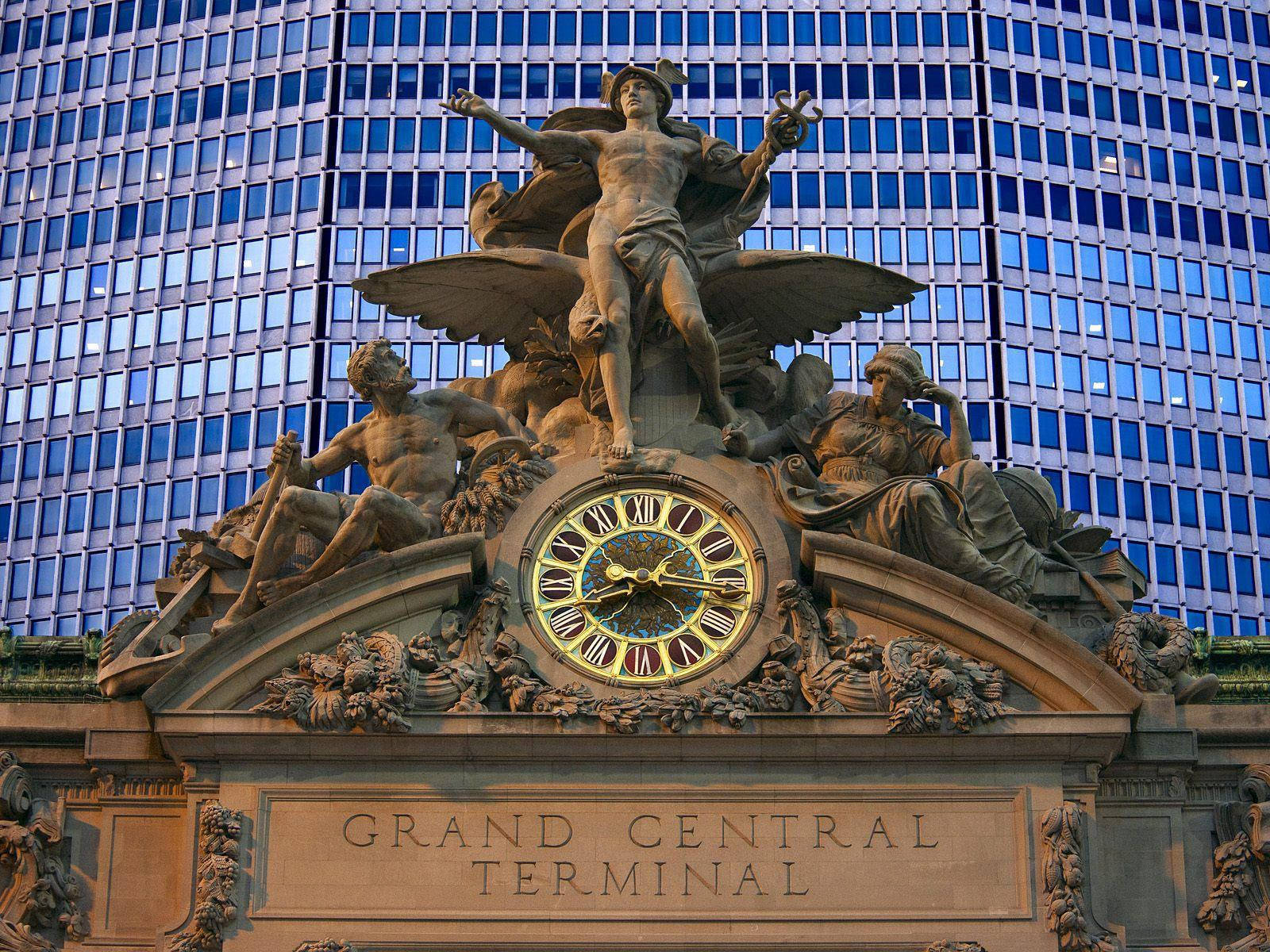 Grand Central Terminal Entryway Wallpaper