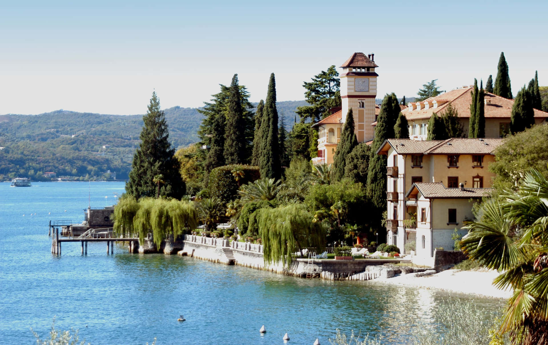 Grand Hotel Fasano In Lago Di Garda Wallpaper