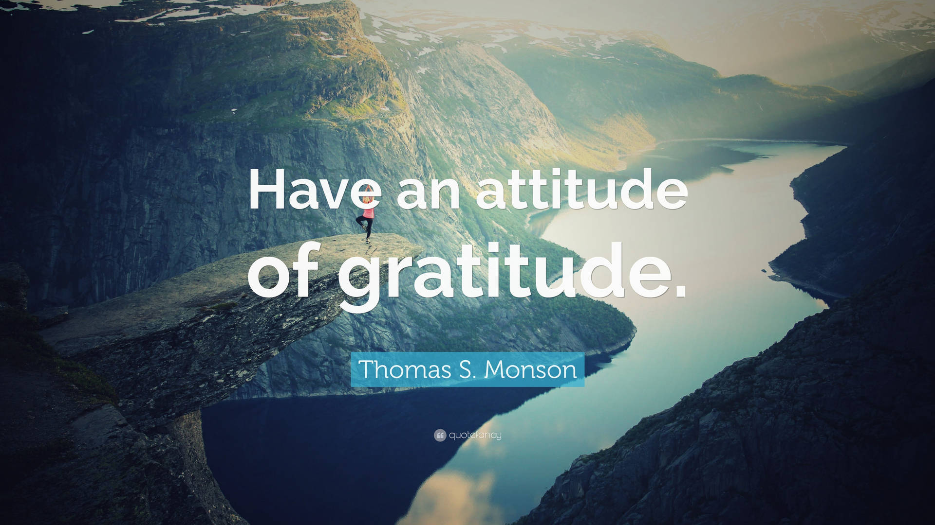 Gratitude Attitude 4k Wallpaper