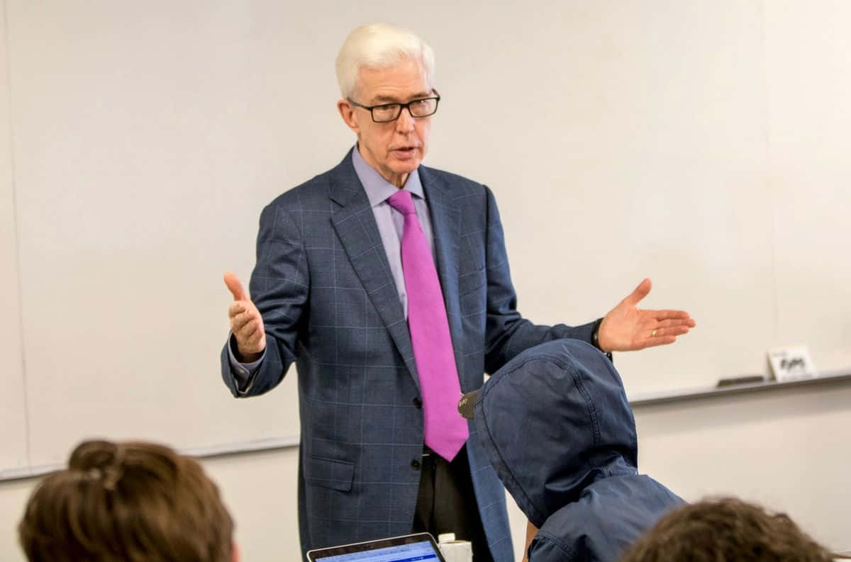 Gray Davis Delivering A Lecture At Ucla Luskin Wallpaper
