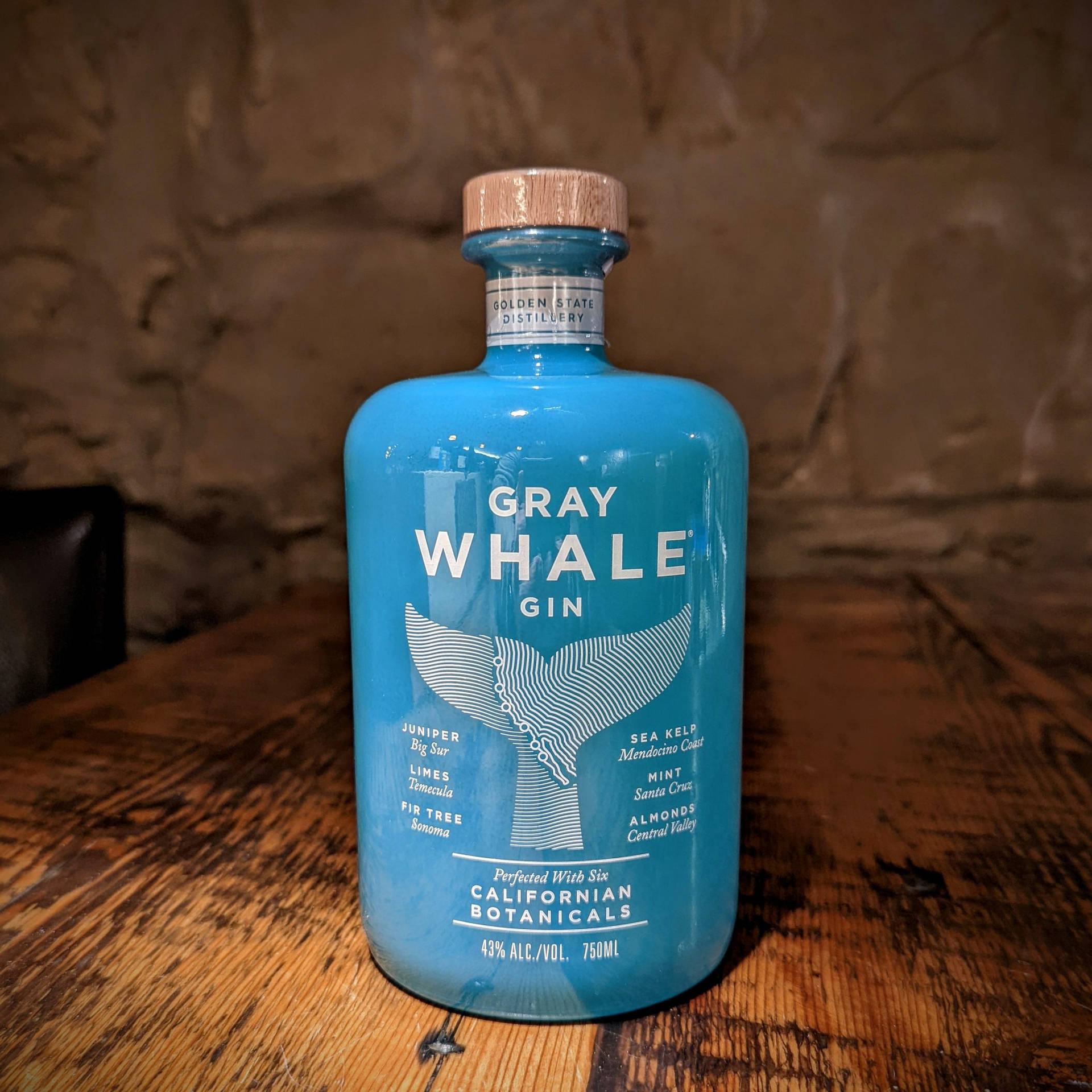Ritrattodi Gray Whale Gin Sfondo
