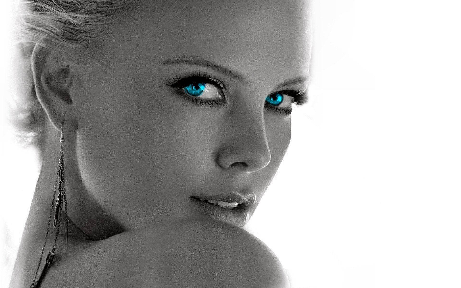Grayscale Charlize Theron Blue Eyes