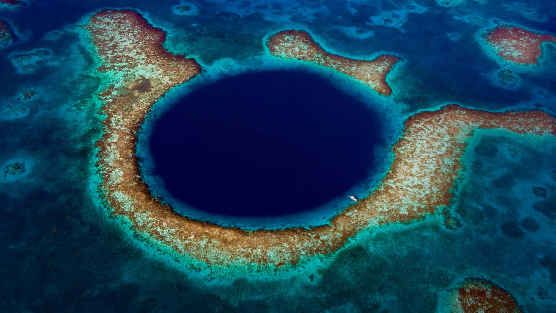 Great Blue Hole Aerial View Wallpaper