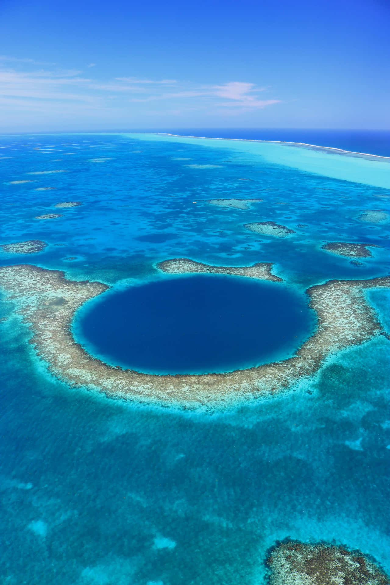 Storablå Hålet I Belize. Wallpaper