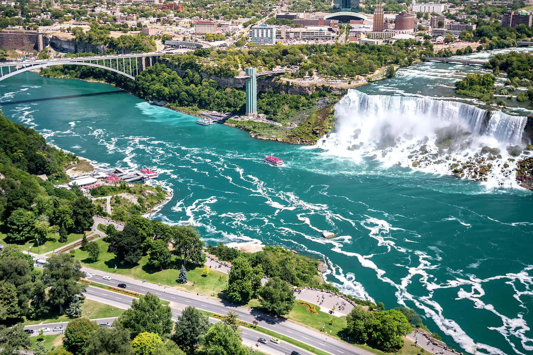 Fantastisk landskab maleri af Great Lakes og Niagara Falls gengivet i fantastiske gummi farver.