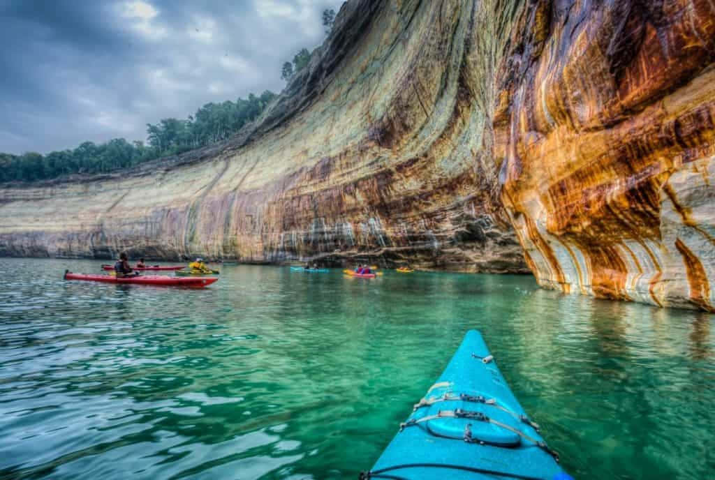 Imagende La Aventura En Kayak En Los Grandes Lagos De Michigan.