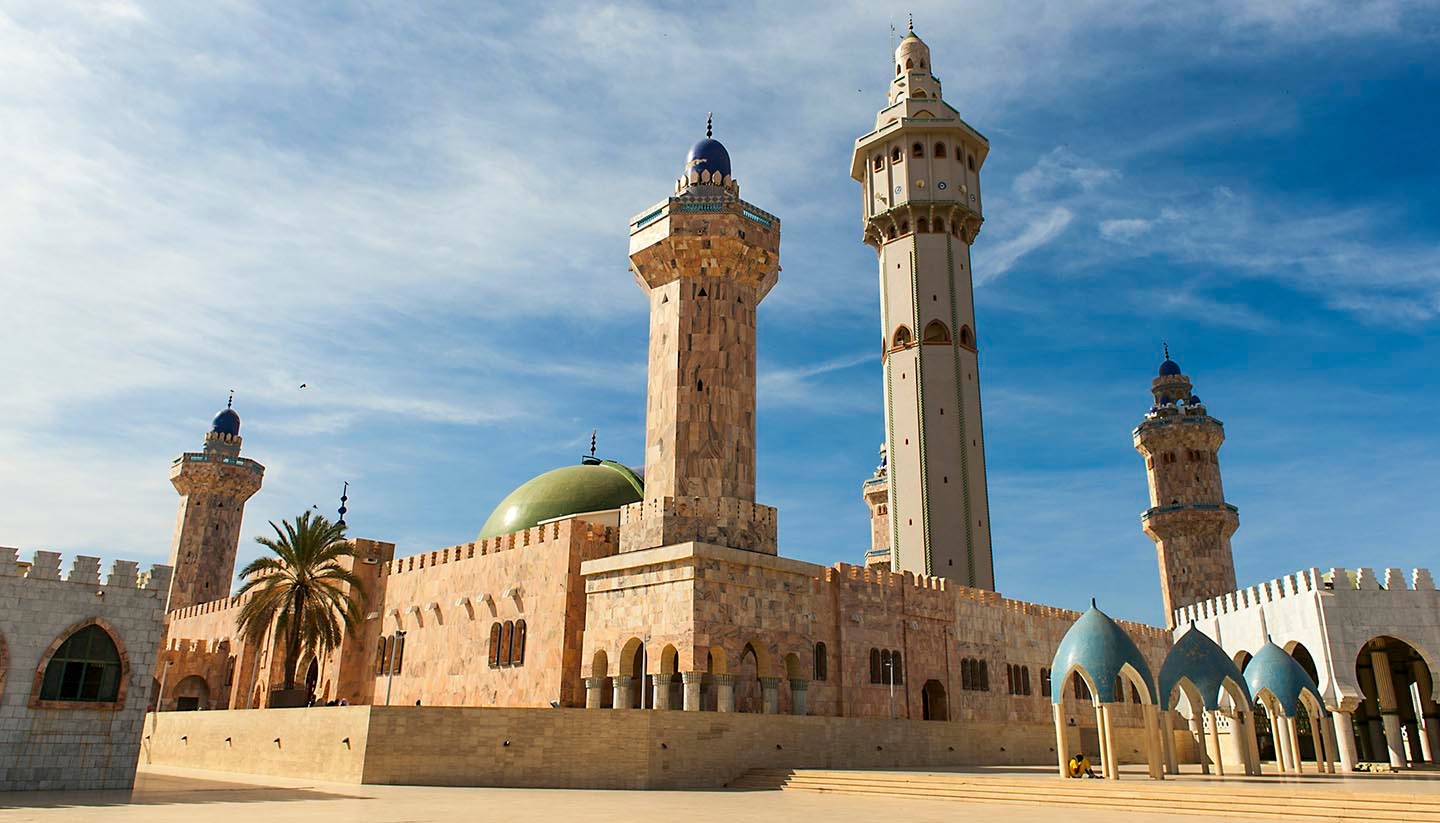 Great Mosque Of Touba Dakar Background