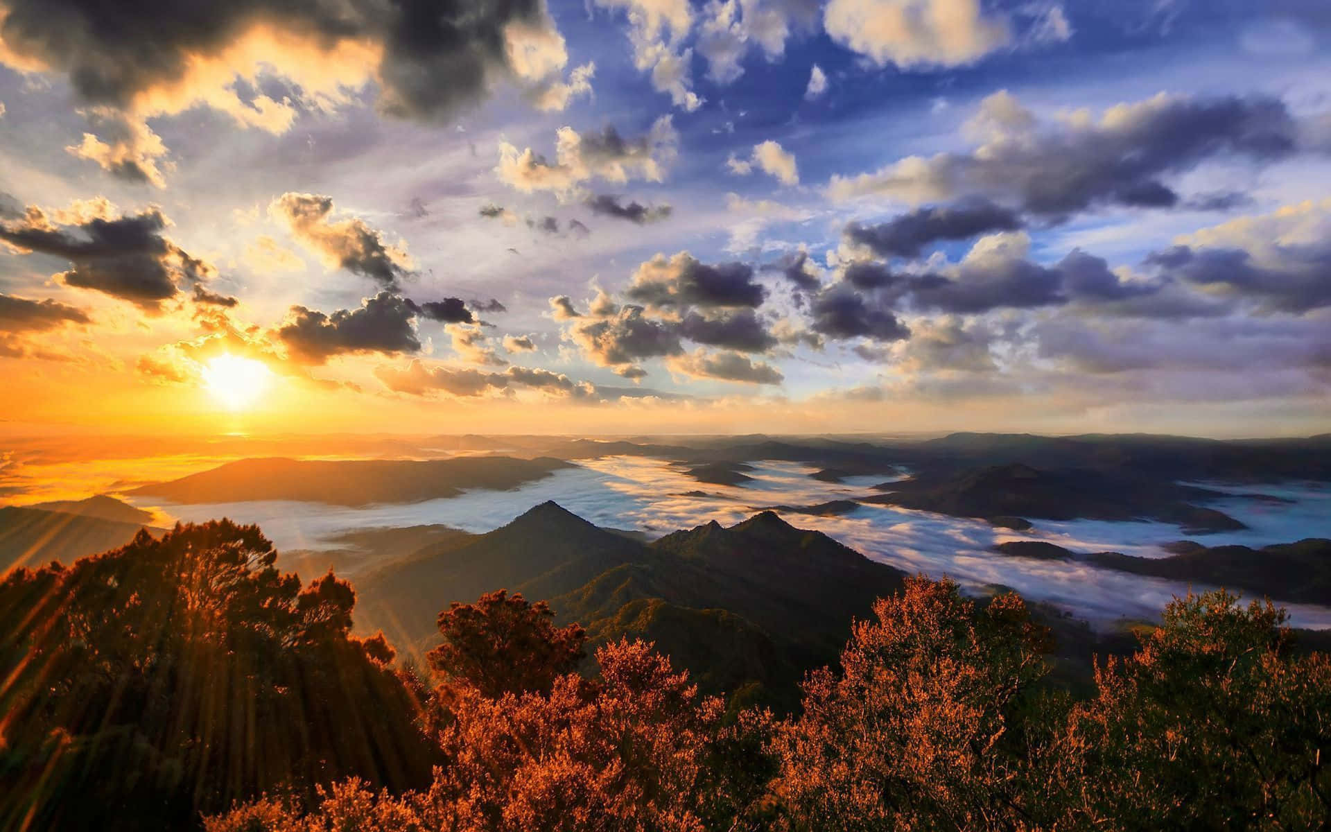 Great Smoky Mountains National Park Bright Sun Wallpaper