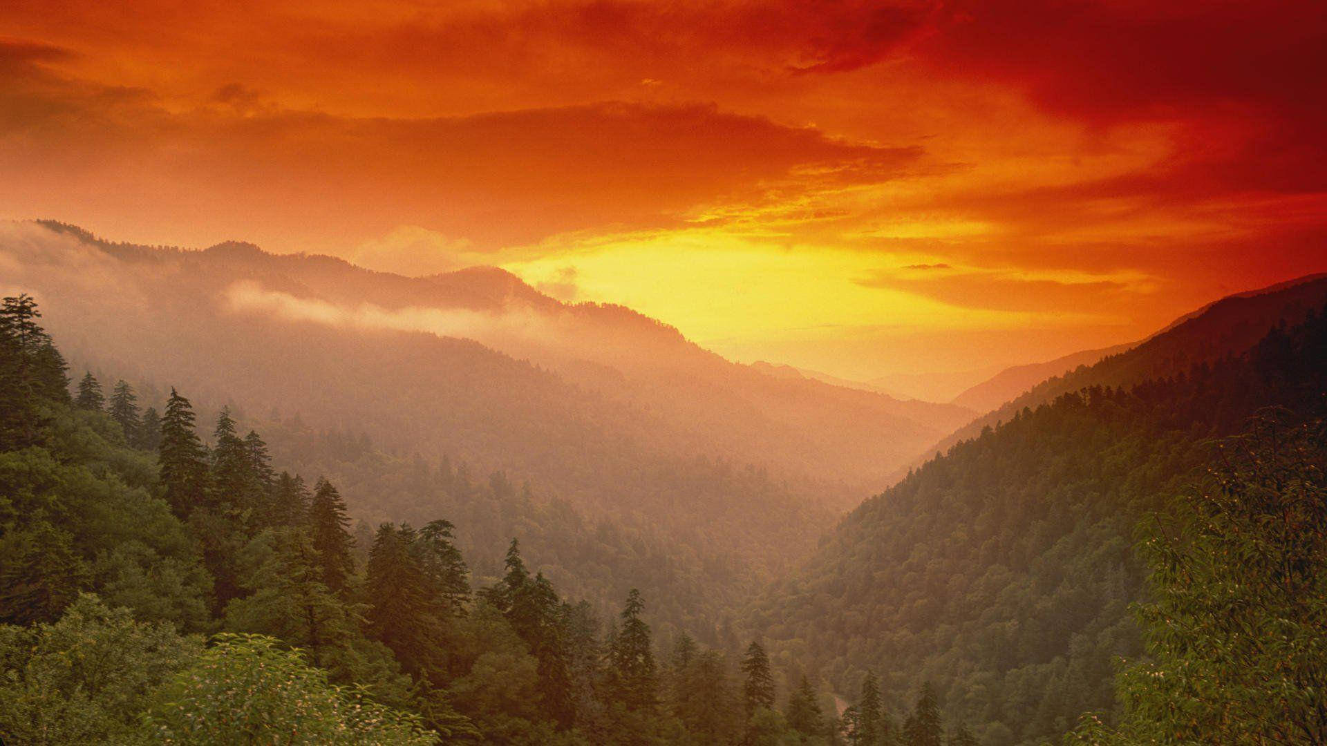 Great Smoky Mountains With Beautiful Sunset Wallpaper