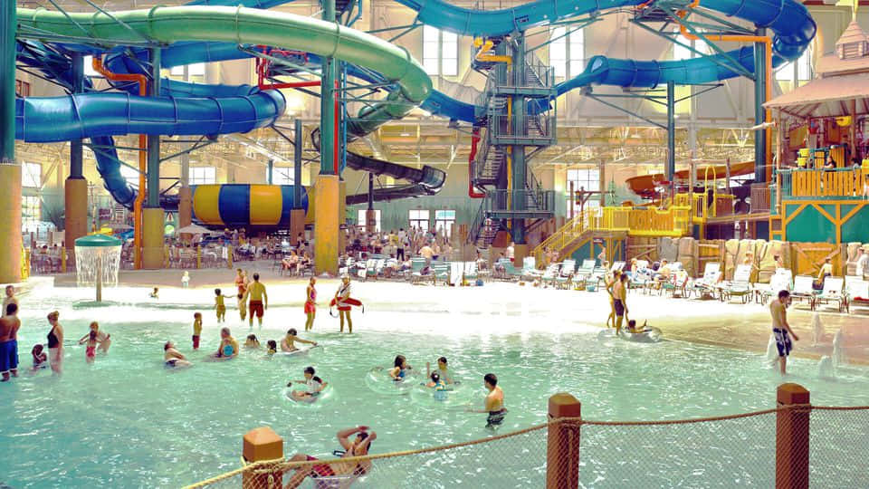 Enjoy your vacation and explore nature at Great Wolf Lodge!