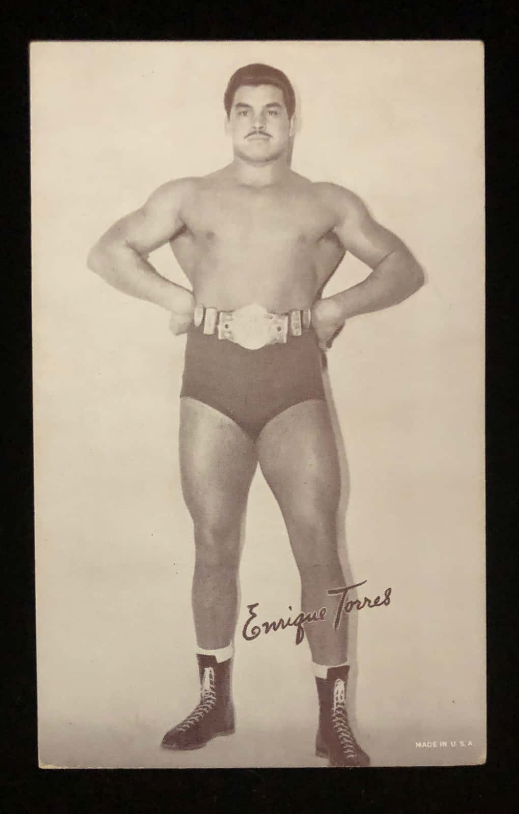 Legendary Wrestler Enrique Torres in Action Wallpaper