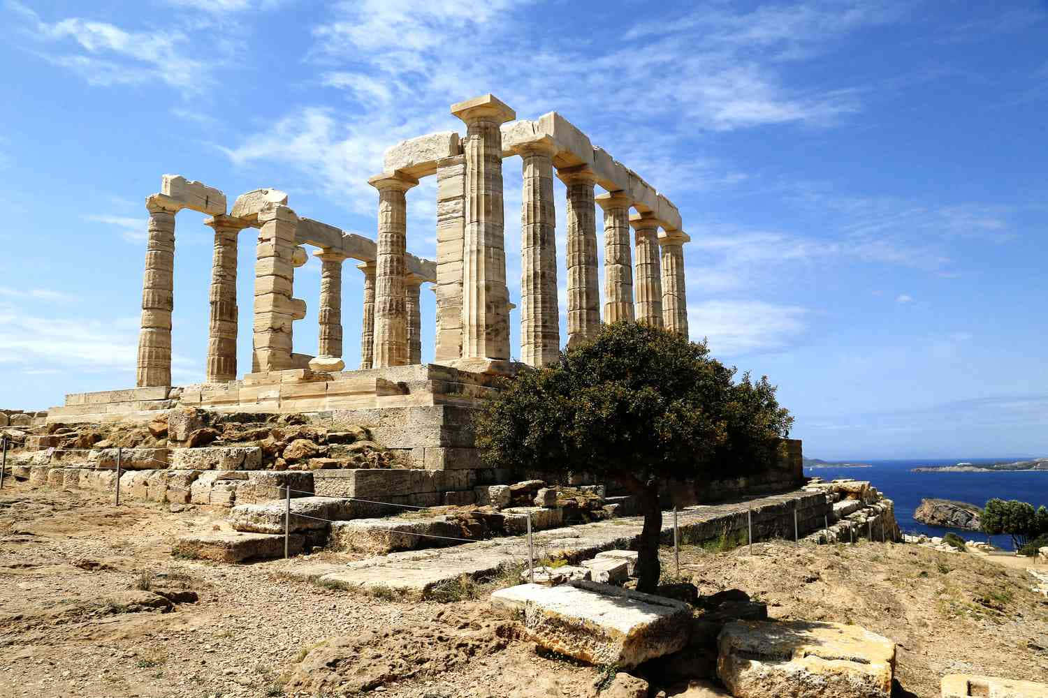 Ruinasde Un Templo Griego En Sounion Fondo de pantalla